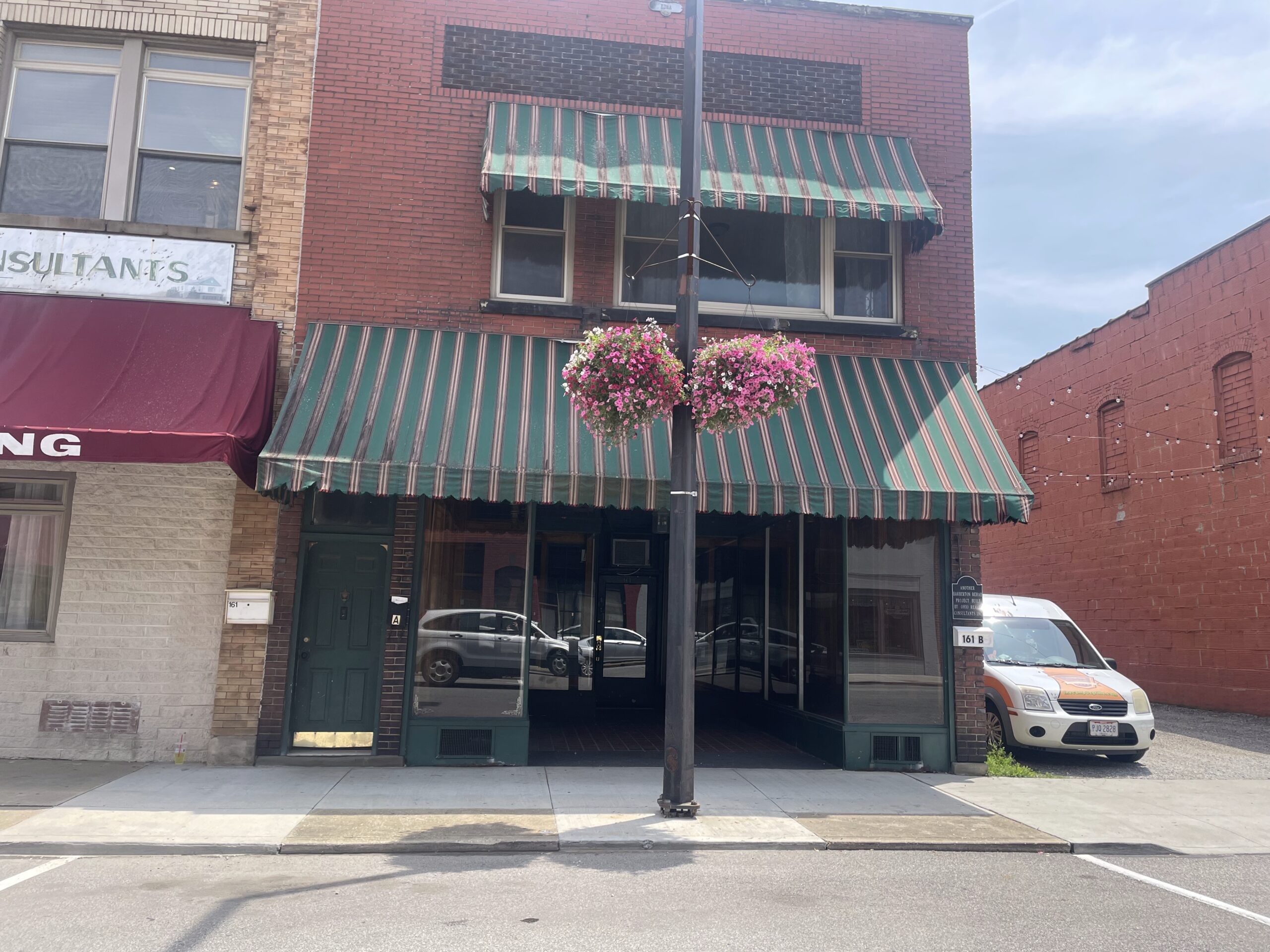 166 2nd St